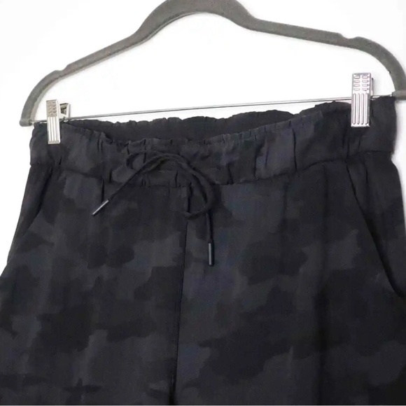 LULULEMON Keep Moving Pant 7/8 High Rise heritage Incognito Camo Multi Womens 6 - Picture 5 of 5